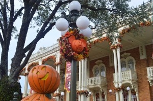 como-e-a-festa-de-halloween-da-disney1